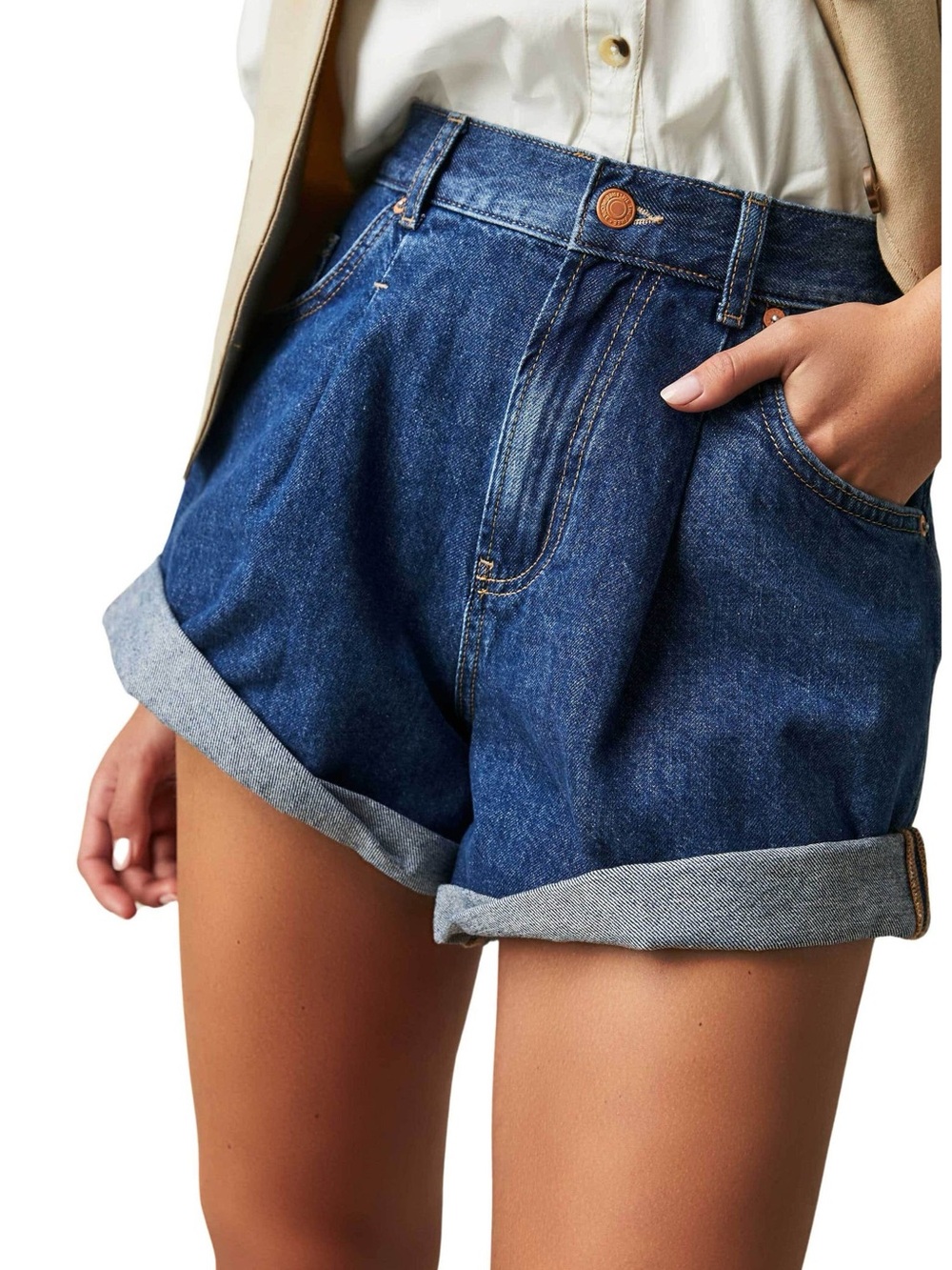 Free People $78 We The Free Danni Roll Cuff Denim Shorts - Size Large